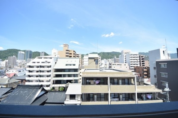 アドバンス三宮シュロス