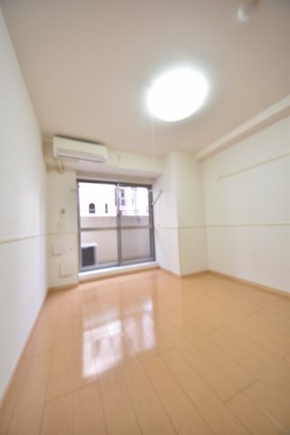 ネスト割塚