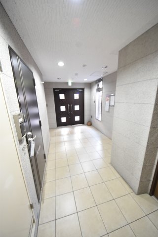 ネスト割塚