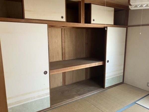 楠丘町貸家