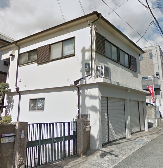楠丘町貸家