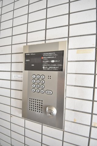メゾンシルフィード