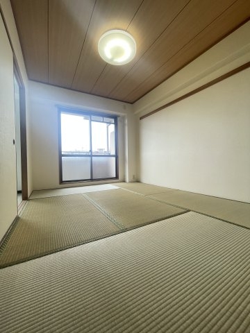 ライオンズマンション神戸明泉寺