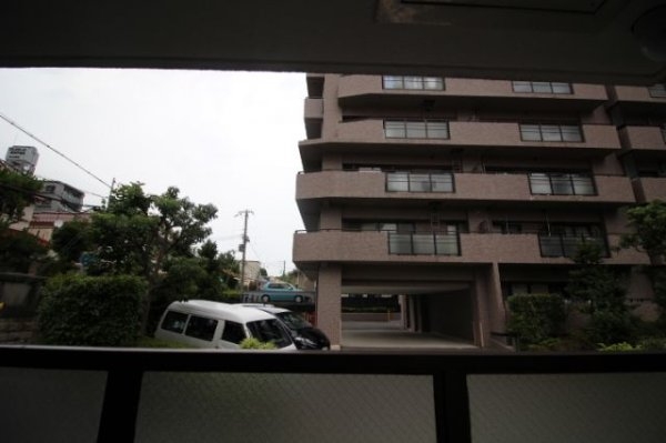 神戸市中央区熊内町４丁目のマンション