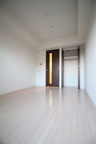 プレミアムコート神戸三宮