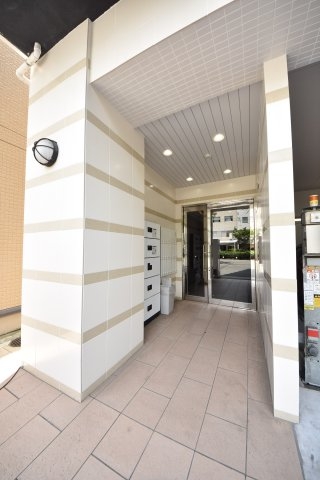 ERCity's兵庫駅