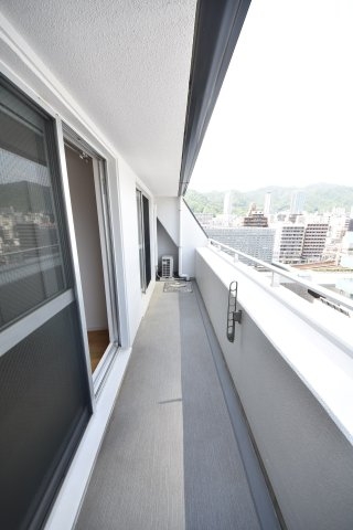 グラージェ三宮