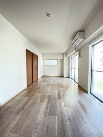 マンショントーア