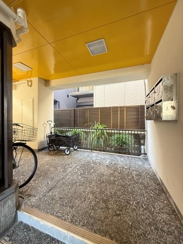 マンショントーア