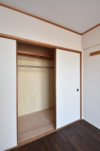 メゾン諏訪山