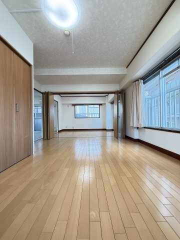 神戸市中央区中山手通２丁目のマンション