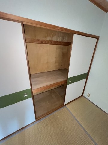 サングレイス山手館