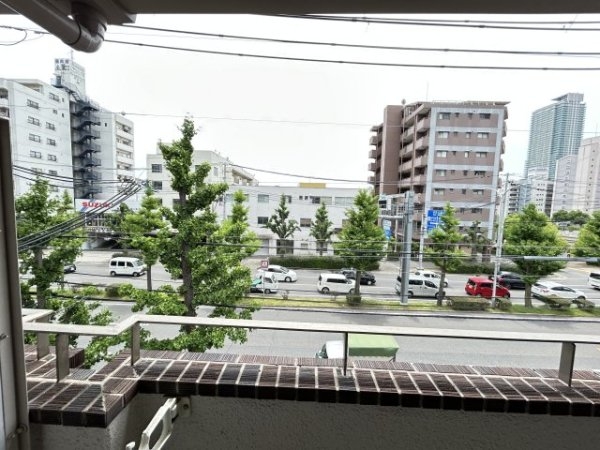 サングレイス山手館