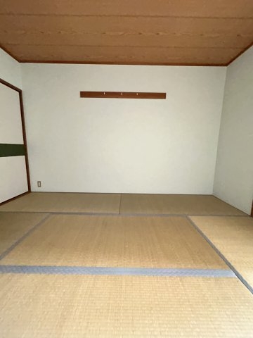 サングレイス山手館