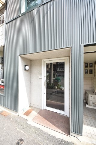 イースタンハウス