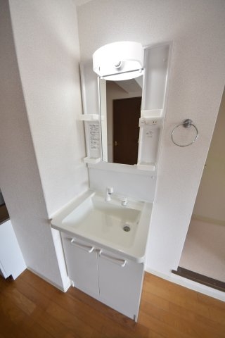 イースタンハウス