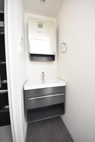 セレニテ神戸元町クレア