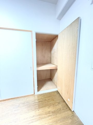日の出ビル