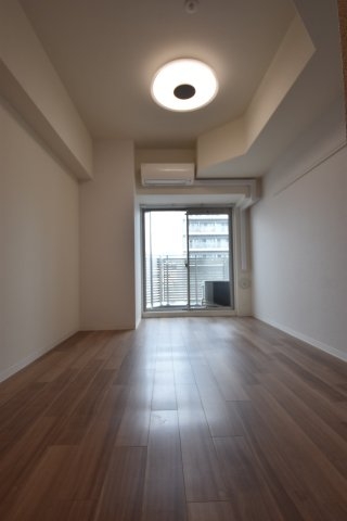 ララプレイスザ神戸シルフ