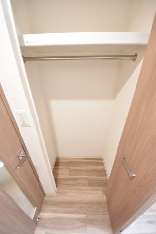 プレサンス三宮セントウエル