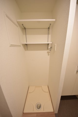 セレニテ三宮リアン