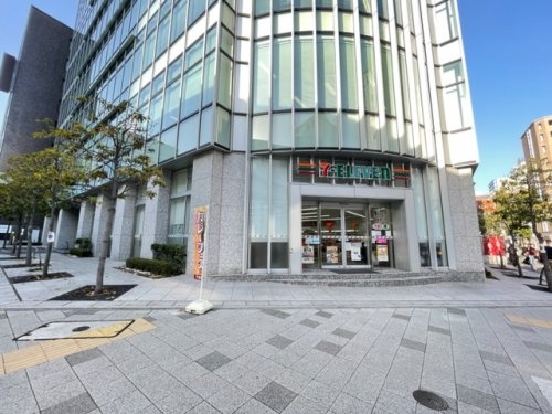エステムコート三宮駅前2アデシオン(セブン-イレブン神戸御幸通6丁目店)