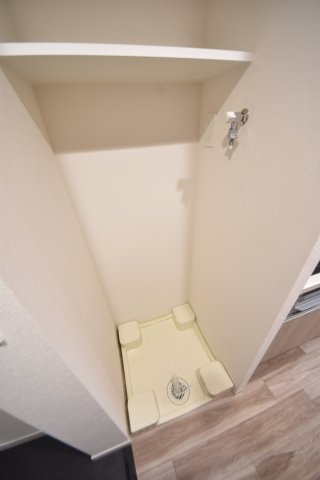 プレサンス三宮セントウエル