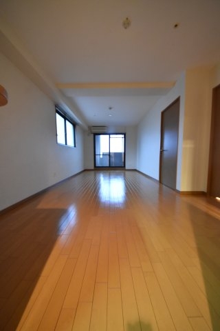 神戸市中央区布引町２丁目のマンション