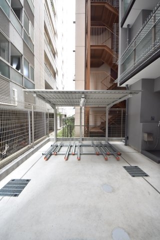 エステムコート新神戸２駅前山手