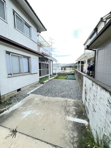 西山町4丁目戸建て