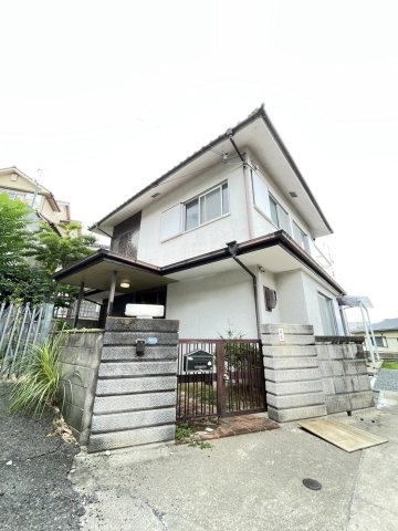 西山町4丁目戸建て