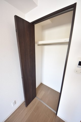 ラトゥール湊川