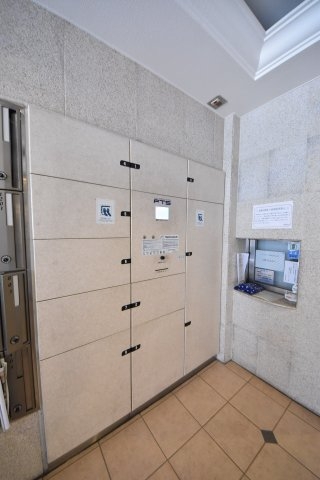 プレサンス三宮花時計前