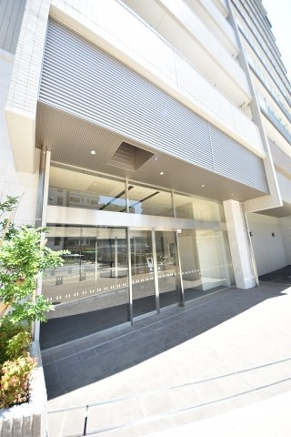 プレサンスジェネ新神戸ステーションフロント