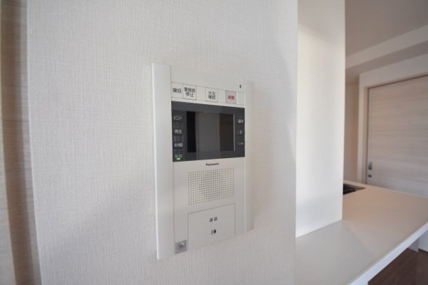 神戸市中央区東川崎町１丁目のマンション