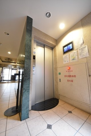プレサンス三宮花時計前