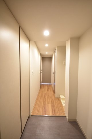 神戸元町Noah