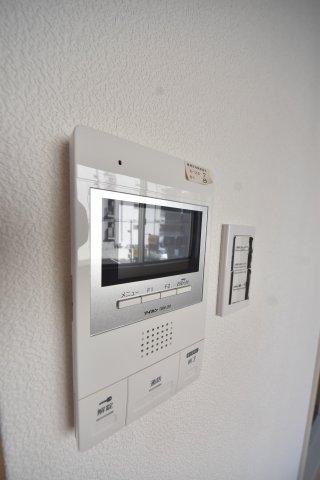 眺港苑