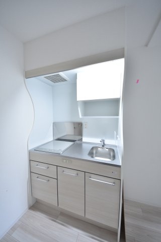セレニテ神戸元町クレア