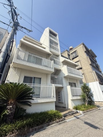 イズミマンション