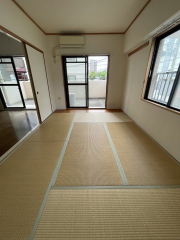 井本マンション