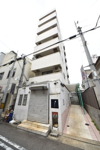 レグルスコート