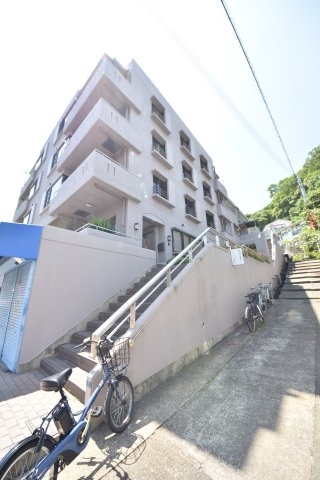 メゾンクレール諏訪山