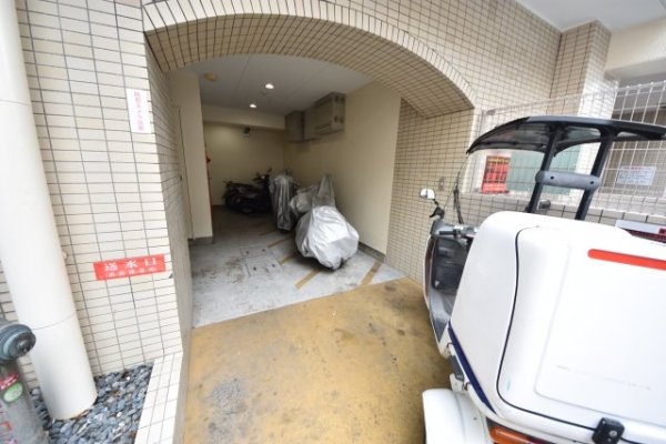 神戸市中央区雲井通４丁目のマンション