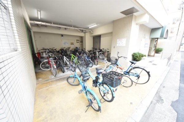 神戸市中央区雲井通４丁目のマンション