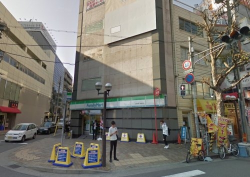 メゾンブランシュ(ファミリーマート柳屋琴ノ緒町店)