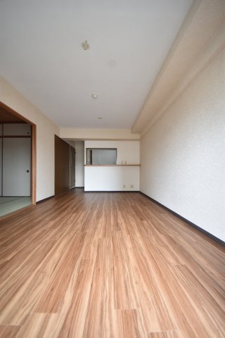 サンシャイン三宮二番館
