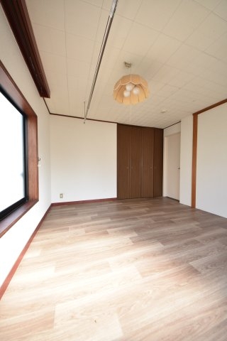 アイユー第三ビル