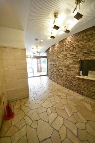 神戸市中央区元町通５丁目のマンション