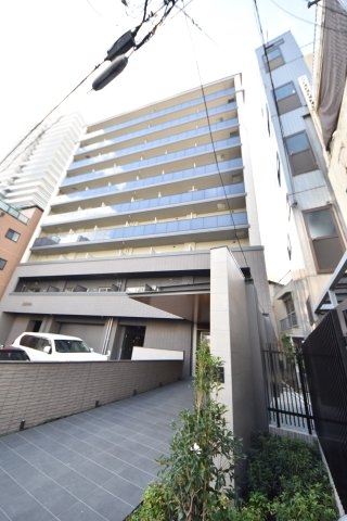 リベルタ元町通